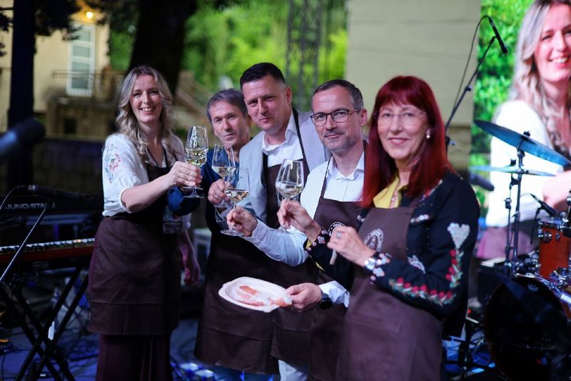 Dani Dalmatinskog prušta i vina u Vrgorcu