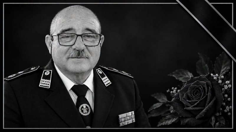 Od iznenada preminulog Mate Jeličića opraštaju se i kaštelanski vatrogasci