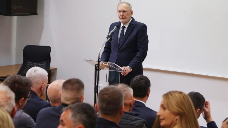 Božinović u Šibeniku: 'Sigurnost se ne gradi galamom, nego znanjem i povjerenjem'