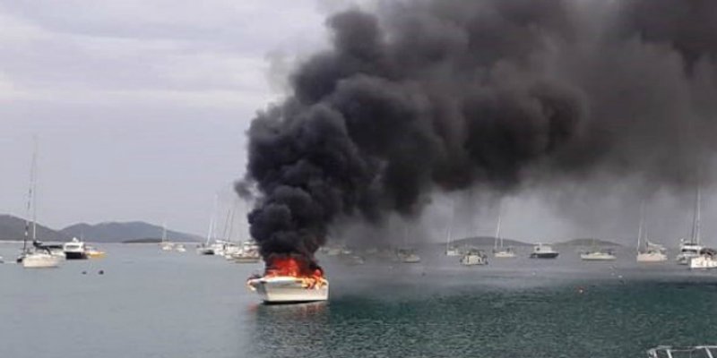 POŽAR JAHTE Spašena četveročlana obitelj iz Slovenije!