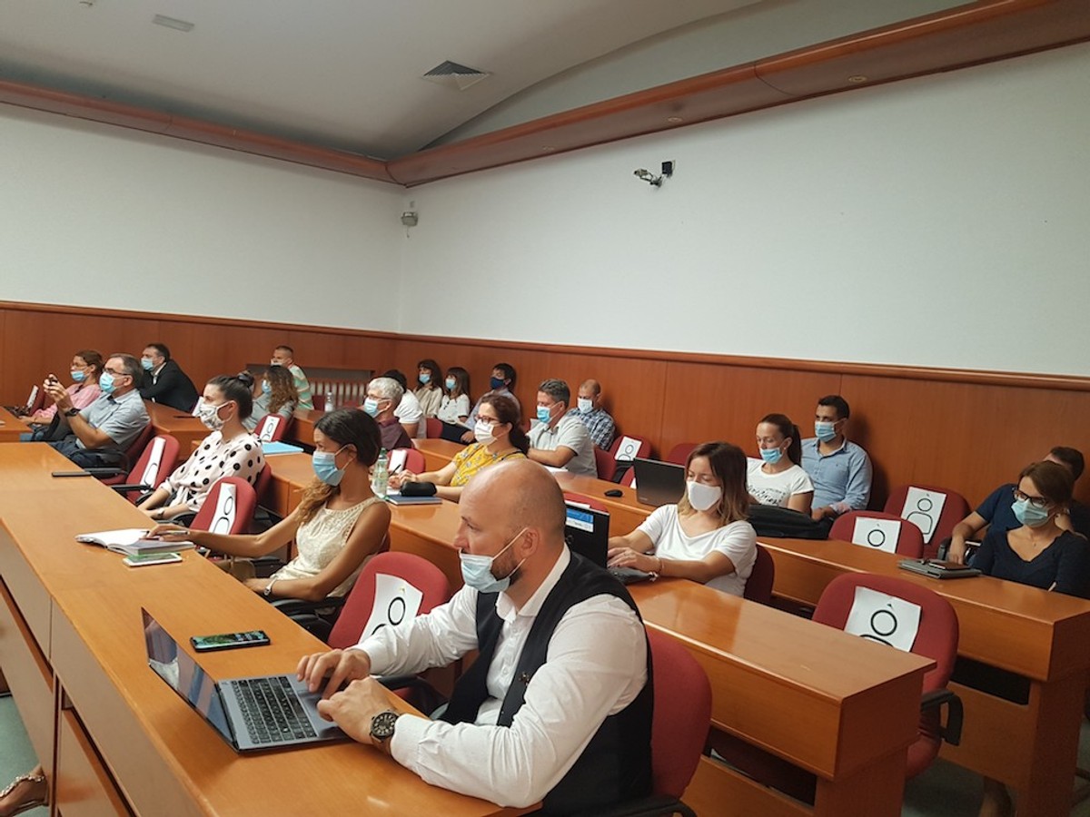 Bespovratna sredstva za projekte iz područja inovacija zelene industrije i plavog rasta