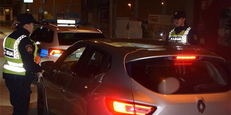 Tri osobe odvedene na Općinski prekršajni sud u Splitu zbog ponavljanja prometnih prekršaja