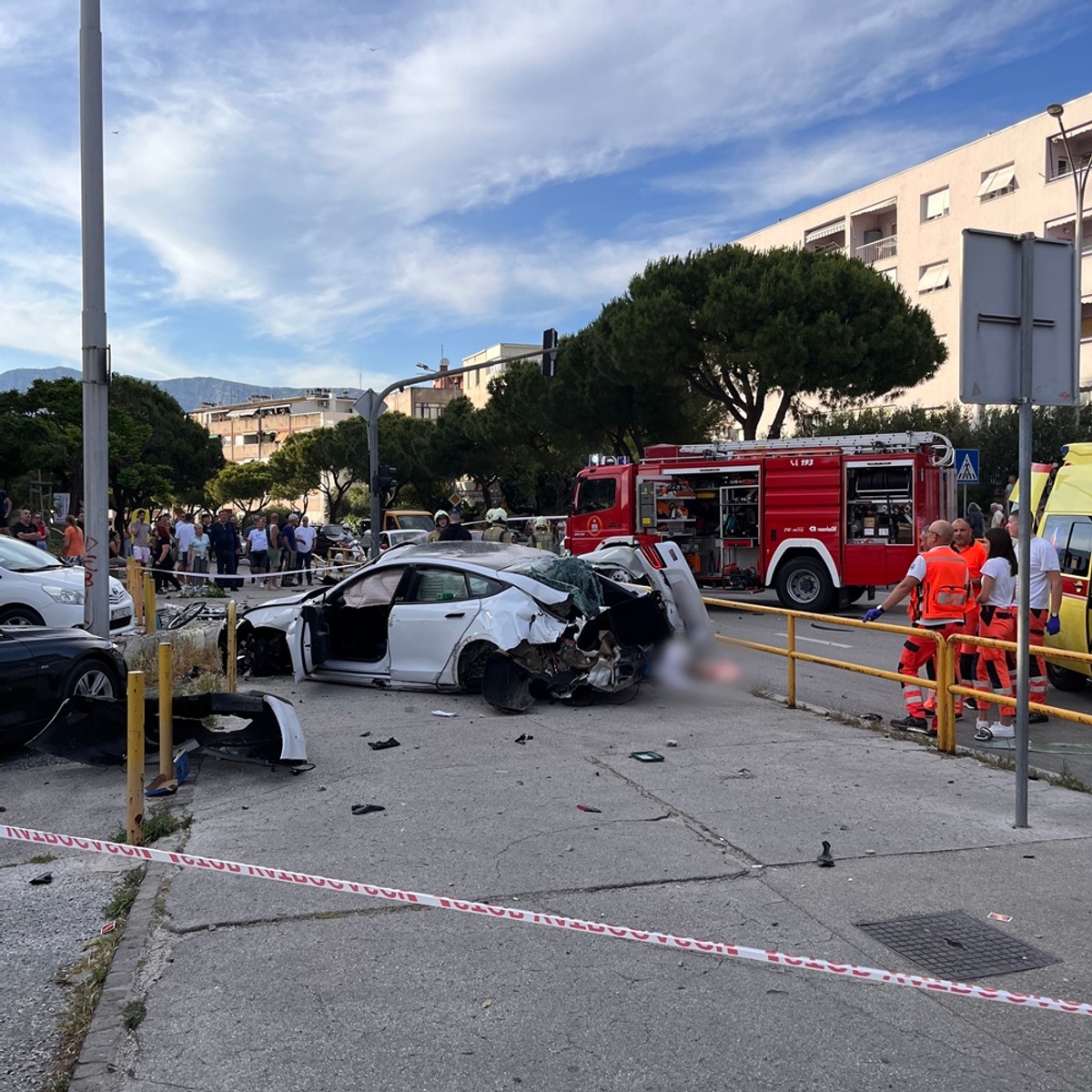 Teška prometna kod Sunčanog sata, jedna osoba poginula