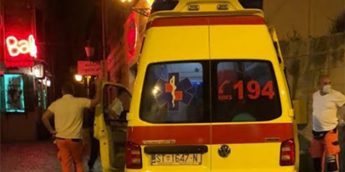 VADILI SE I NOŽEVI? Sukob u centru Splita, dva mlada Britanca završila u bolnici