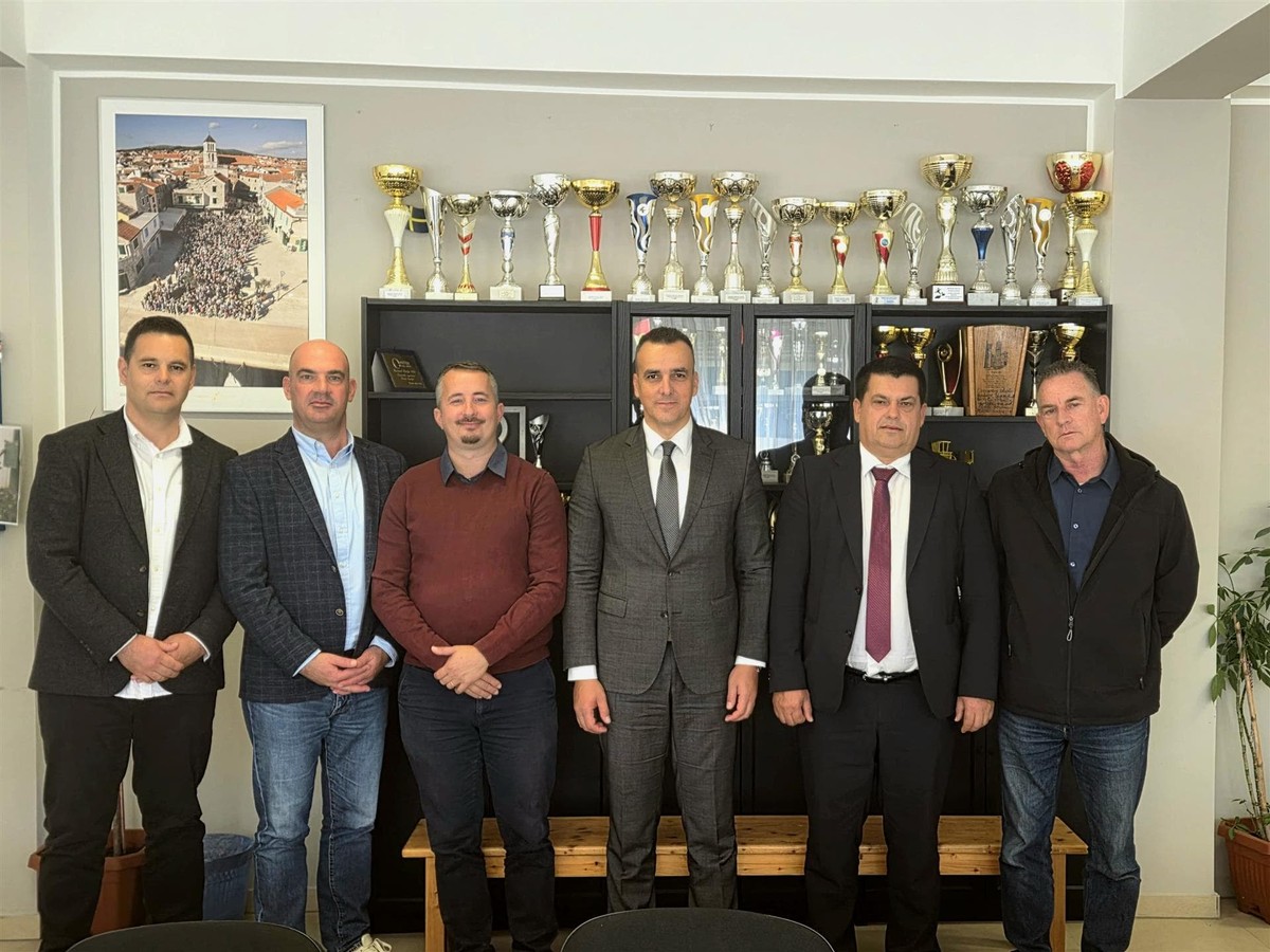 Potpisan ugovor za rekonstrukciju i dogradnju osnovne škole Vodice
