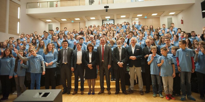 Otvoren Centar izvrsnosti iz matematike, političari se poklonili djeci: 'Budite i dalje izvrsni na ponos sebi, svojim roditeljima i našoj domovini'