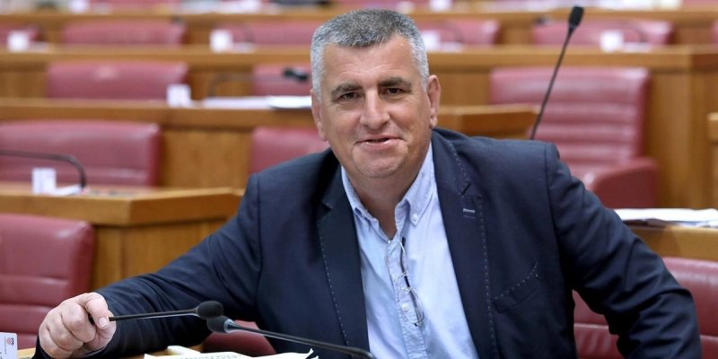 BULJ NAJAVIO: Kandidirat ću se za predsjednika države!