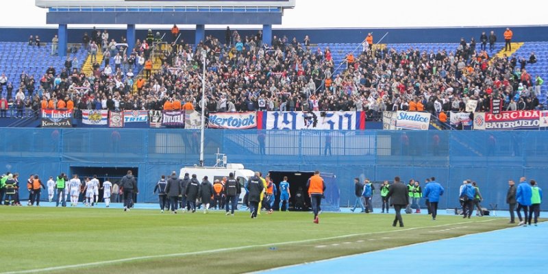 Dan kada je Bebek u Maksimiru prekinuo derbi zbog skandiranja Torcide 