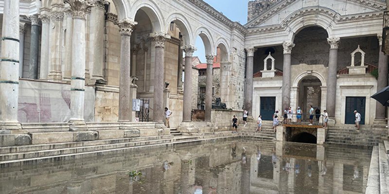 Poplavljeni Peristil nakon nevremena: Pogledajte nevjerojatan video