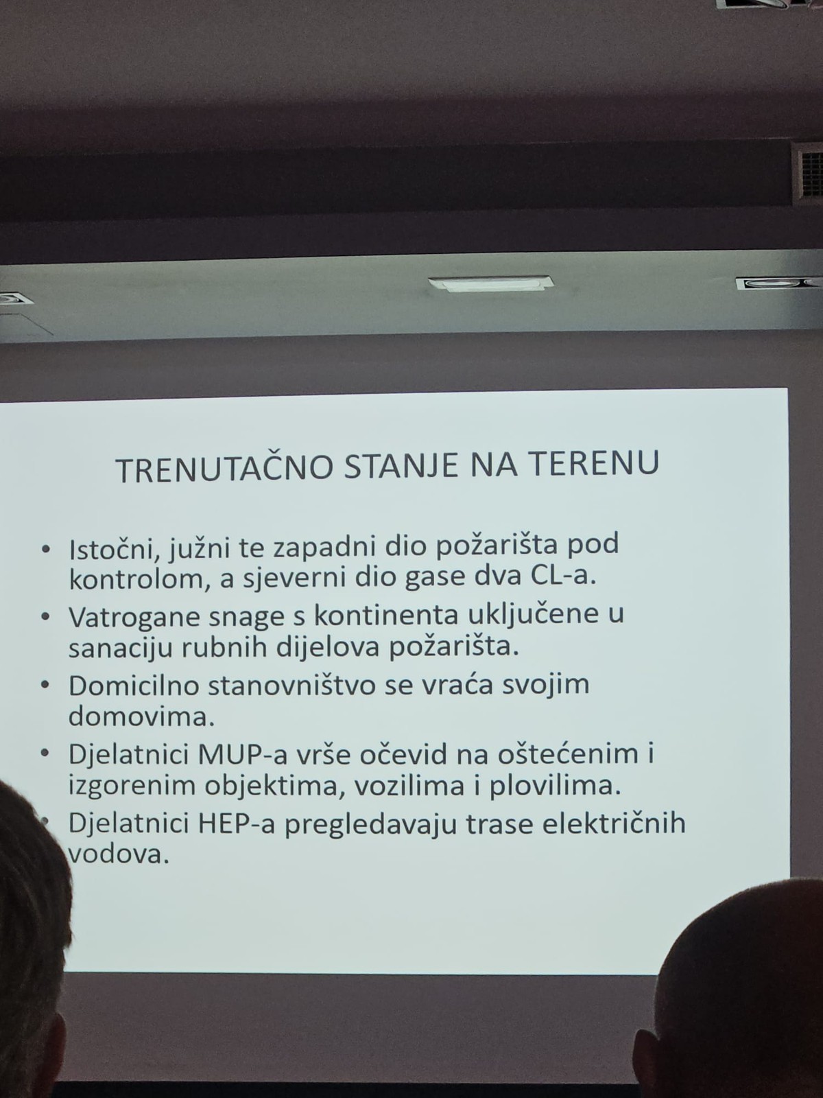 PLENKOVIĆ U OMIŠU Traje sjednica Stožera civilne zaštite