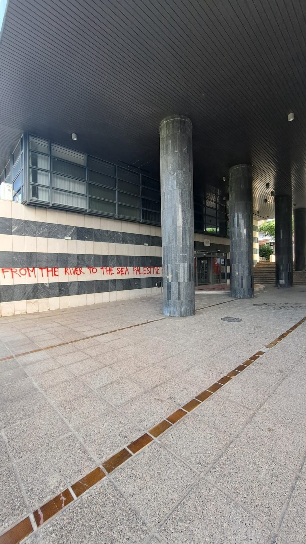 Grafiti na Filozofskom fakultetu