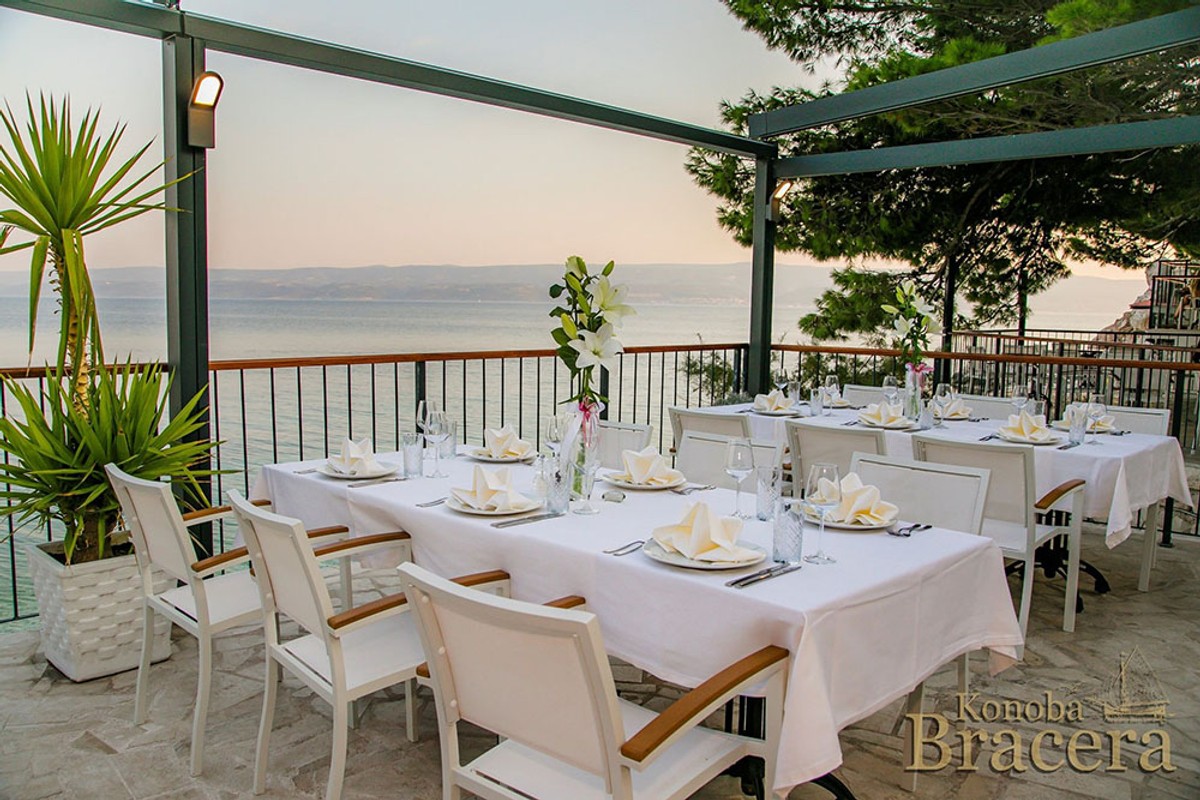 Vjenčanje u konobi Bracera