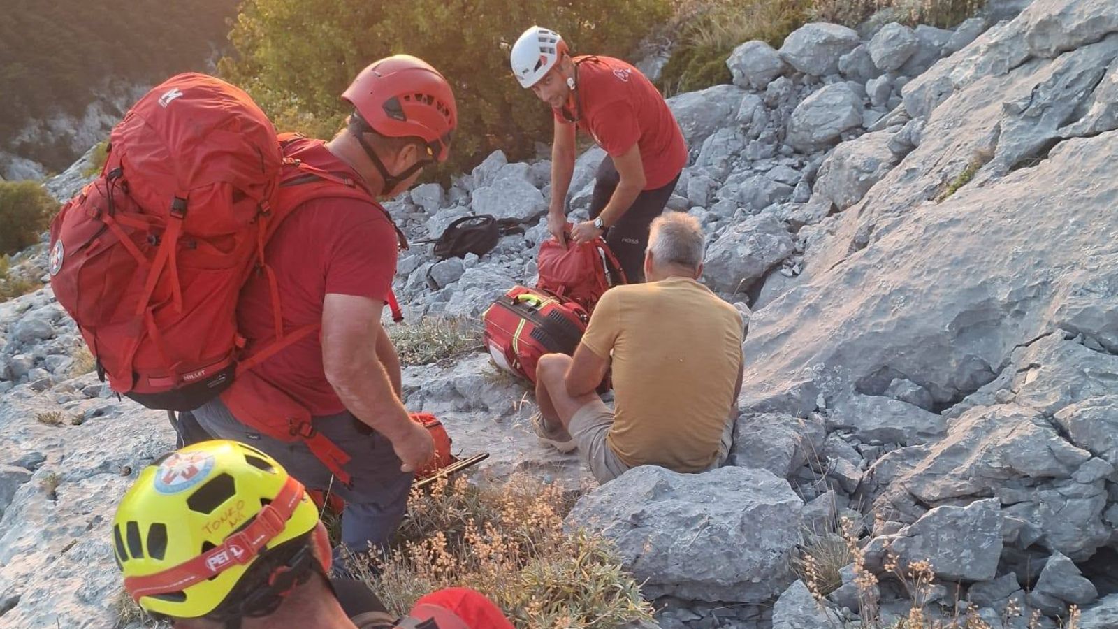 Drama na Biokovu: Dehidriran i dezorijentiran muškarac nije znao gdje se nalazi, spašavali ga helikopterom