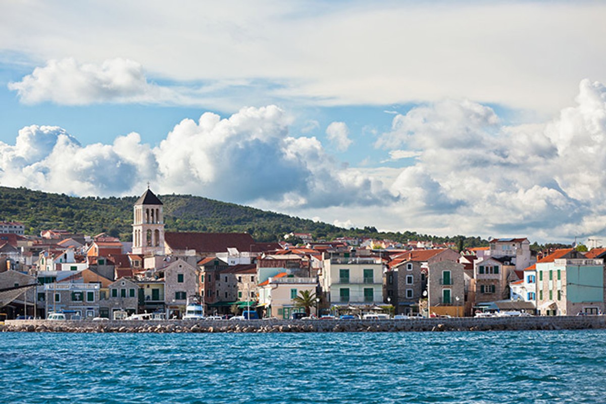 Four Nekretnine: Vaš partner u pronalaženju savršene nekretnine u Dalmaciji