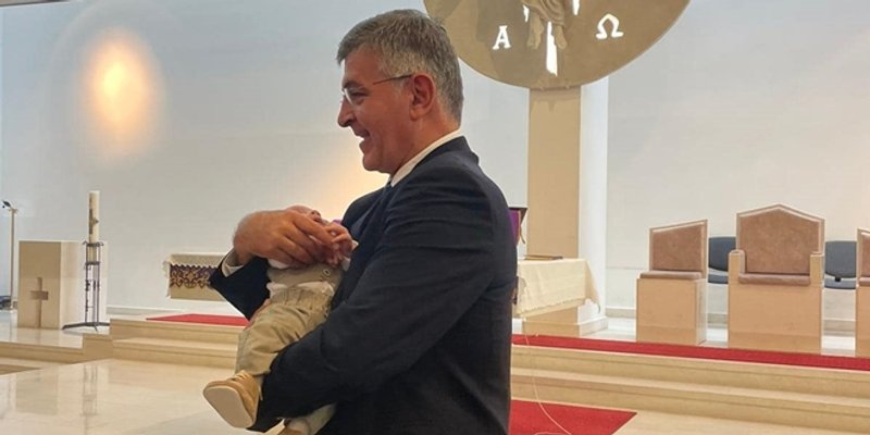 PERIŠ PODIJELIO DIRLJIVU OBJAVU 'Pored anđela na nebu i ovdje na zemlji moje kumče nosi njegovo ime'