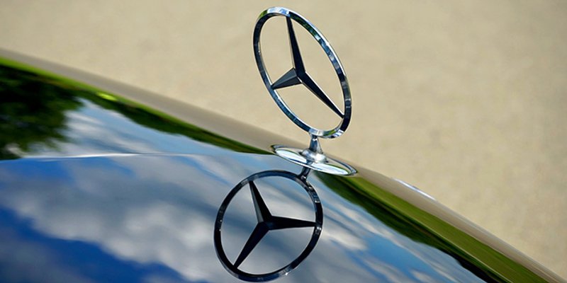 ISPUNJENA POSLJEDNJA ŽELJA Pokopan u svom Mercedesu