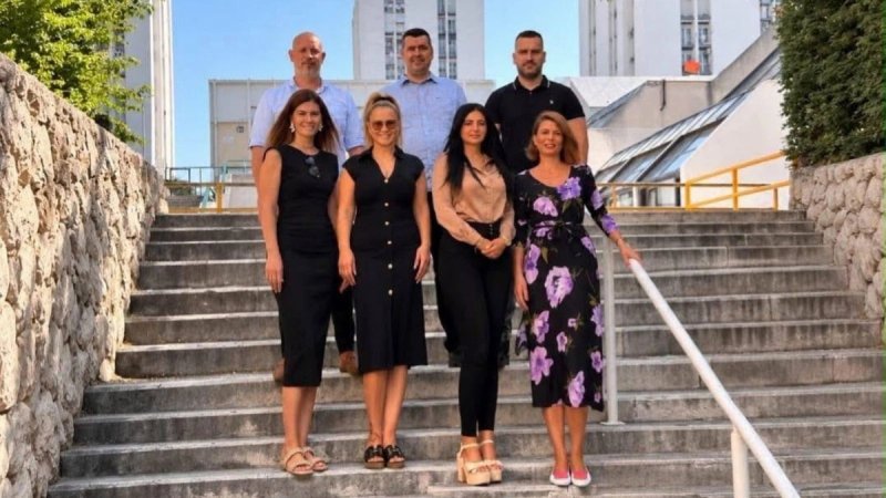 HDZ-ovac ismijao obećanja protukandidata na splitskim izborima: 'Očekivao sam i sanaciju Pelješkog mosta'