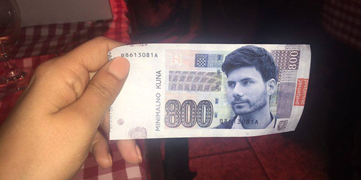 VIDEO Splićani kao Krnju zapalili - dva mobitela, Ivan Pernar i Ava Karabatić zapjevali Zečićev hit 'Ima li nade za nas'