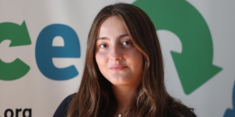 SPLIĆANI VANI VS. STRANCI U SPLITU 'Splitska i pariška moda značajno se razlikuju'