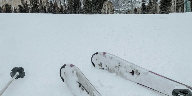Legendarna američka skijašica doživjela težak pad na spustu u Cortini