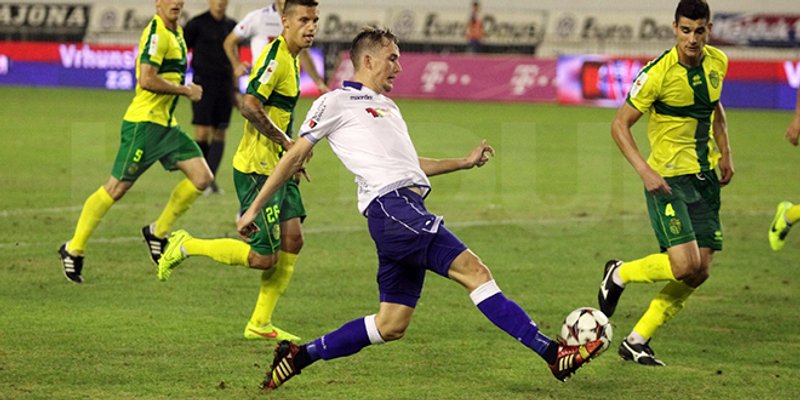 S Bradarićem još sve otvoreno, Hajduk dovodi napadača!