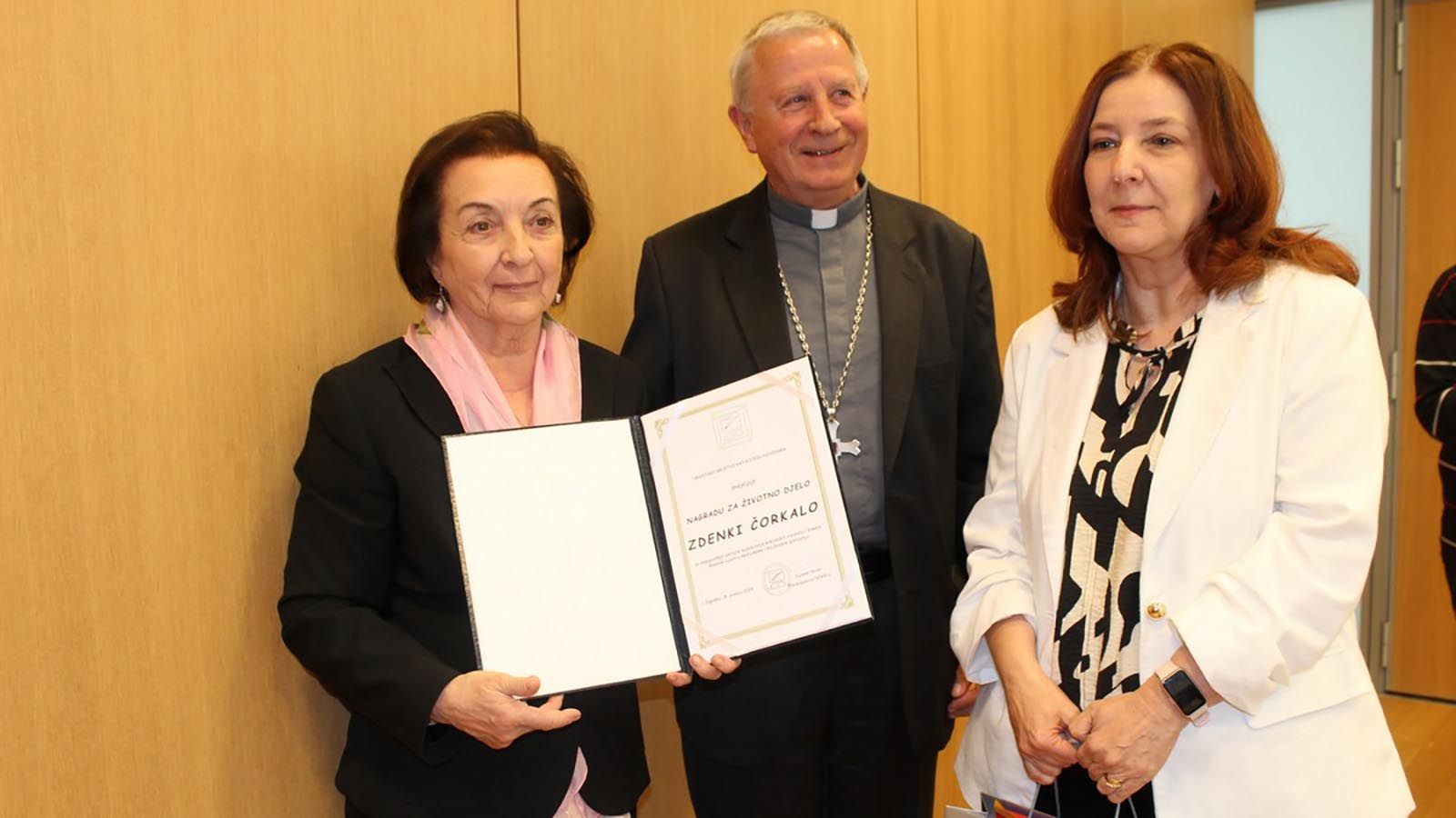 Splitska književnica i novinarka Zdenka Čorkalo dobitnica nagrade za životno djelo Hrvatskoga društva katoličkih novinara