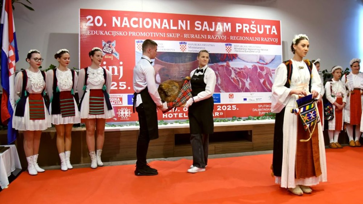 Promocija gastro proizvoda u srcu Sinja: 'Slavlje domaćih okusa, mirisa i običaja'
