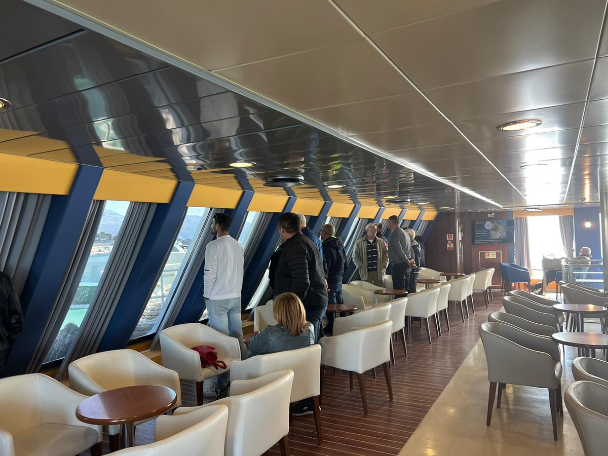 VIDEO Dramatično uplovljavanje: Sat vremena je Korčula pokušavala pristati u Splitu