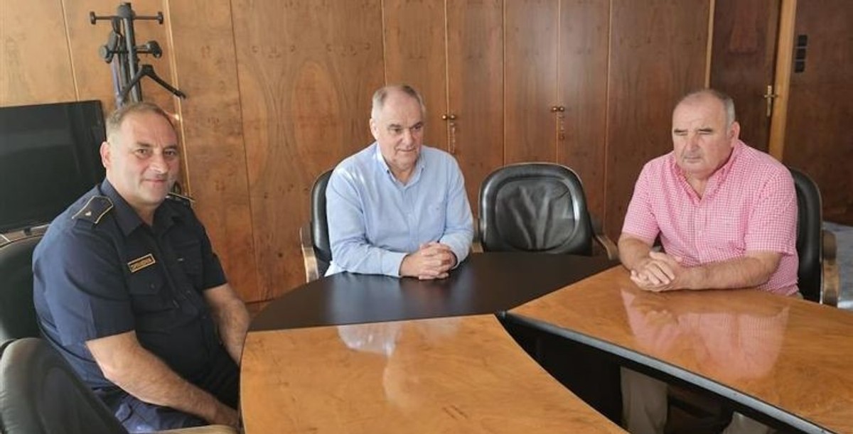 Županija će financirati dva brodska motora za DVD Komiža: 'Ovo društvo ima ključnu ulogu u spašavanju na moru'