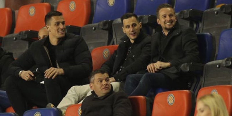 Prvotimci došli dati podršku juniorima