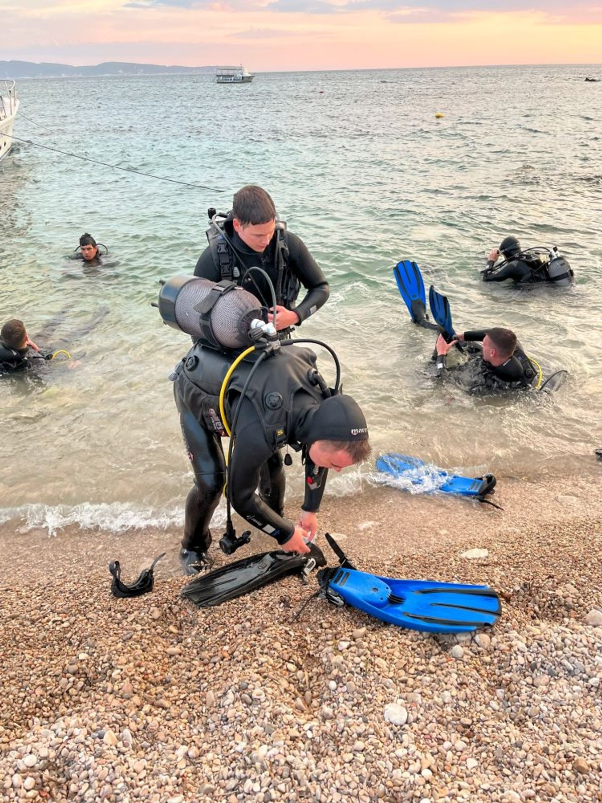 Tradicijom komiških ribara Pomorske škole Split