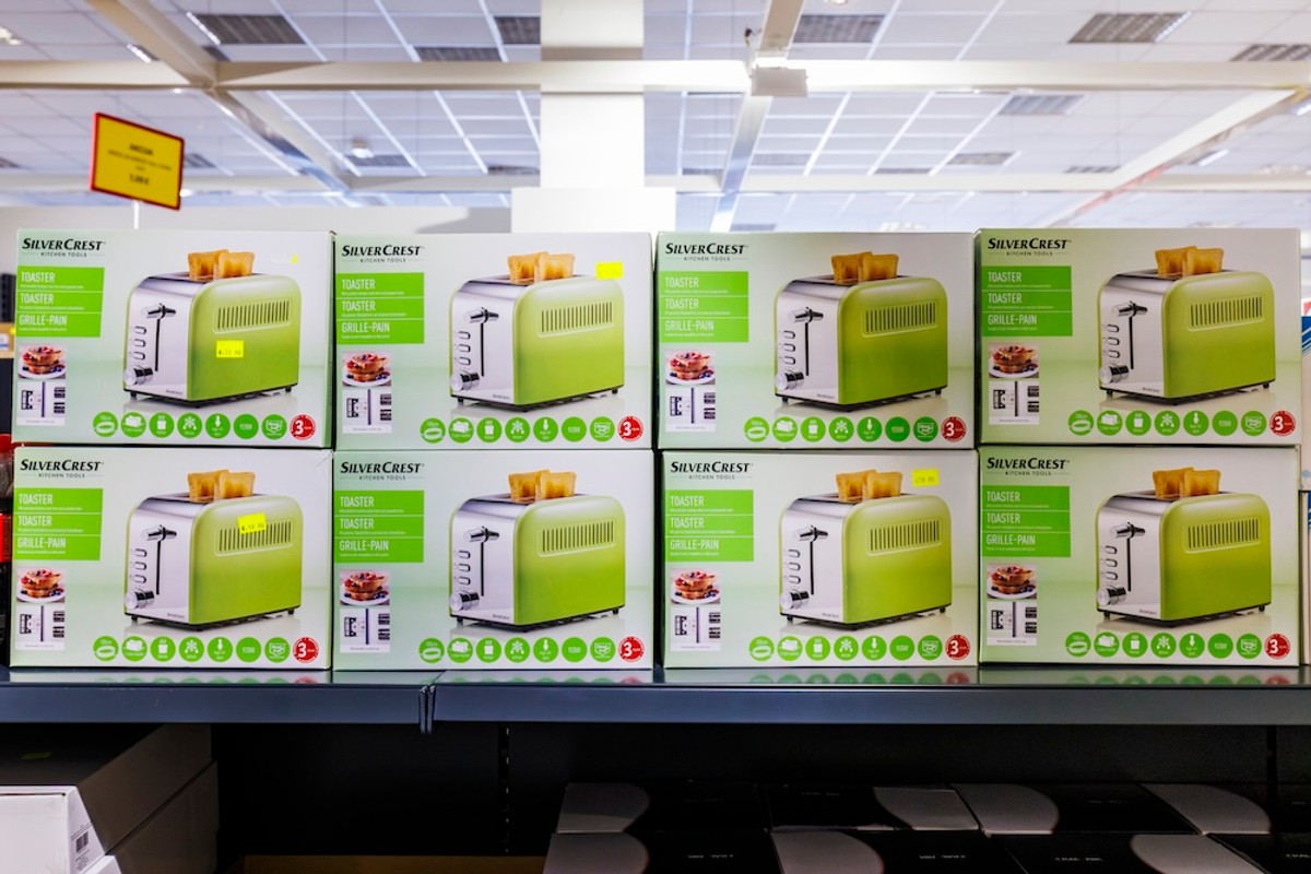 Ludilo u Kaštelima! U poznati outlet stigli vrhunski televizori - nećete vjerovati koliko koštaju! Evo što je još na brutalnoj akciji