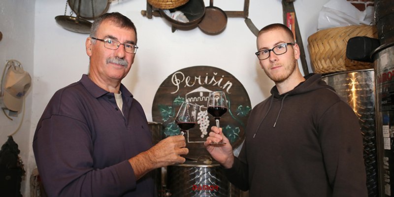 DOMOVINA CRLJENKA Vlado Perišin: 'Naša vinarija je mala, ali ima dušu'