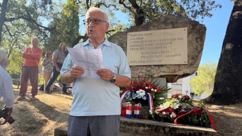 85. OBLJETNICA STRIJELJANJA Prisjetili se mladih partizana i prozvali vladajuću koaliciju zbog pozdrava 'Za dom spremni'
