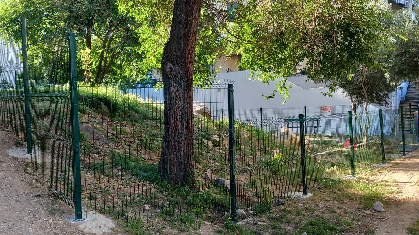 Na Plokitama otvoren ograđeni park za pse