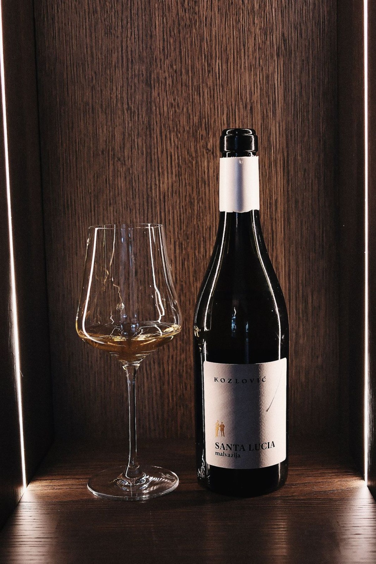 Savršen izlazak u Splitu: vinska večer koja spaja najbolje od vina i gastronomije