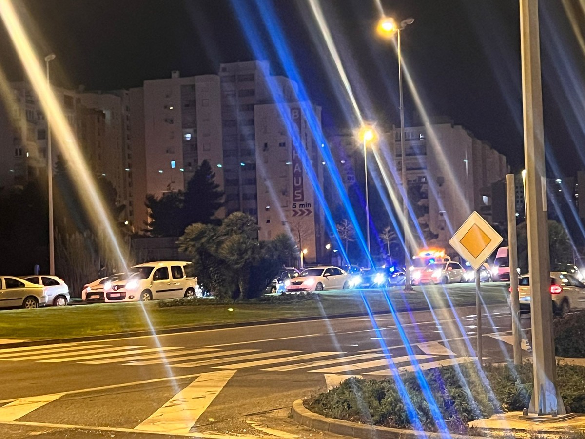 NA IZLAZU IZ SPLITA Lančani sudar šest vozila, jedna osoba prevezena u bolnicu