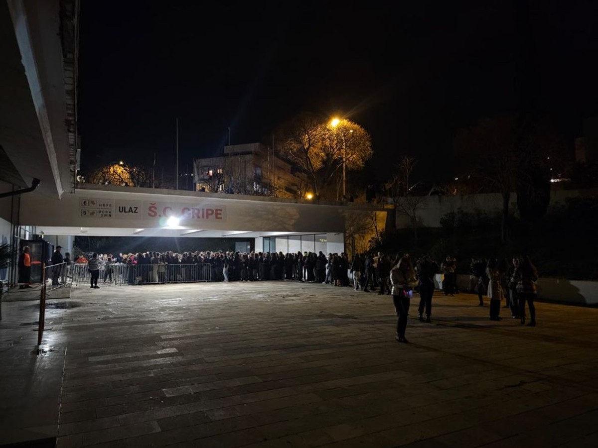 S nestrpljenjem se očekuje nastup Jakova Jozinovića u Splitu, šušur oko dvorane