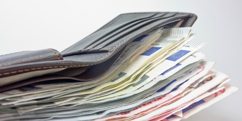 PRIZNAO DJELO Odbjegli bankar uzeo milijune da plati dugove u BiH? 