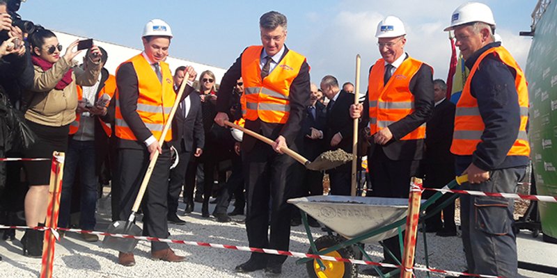 Laboratorij u Dugopolju zaposlit će 70 stručnjaka: 'S mirisima i okusima Dalmacije bit ćemo konkurentni i na europskom tržištu'