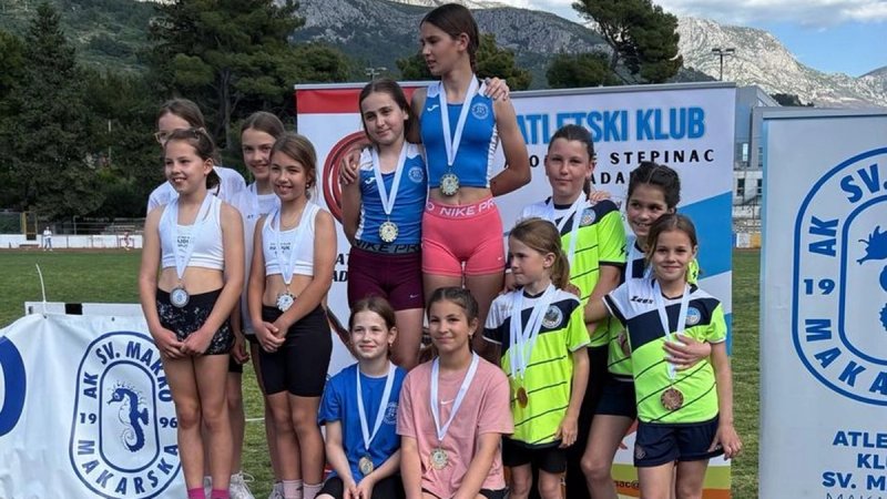 DALMATINSKA LIGA Biogradski atletičari briljirali u Makarskoj, Patricija Pešić postala vodeća bacačica kugle u Hrvatskoj
