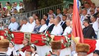 FOTOGALERIJA Milanović stigao na Alku, pogledajte prizore s alkarskog trkališta