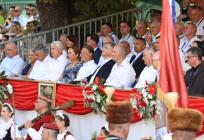 FOTOGALERIJA Milanović stigao na Alku, pogledajte prizore s alkarskog trkališta