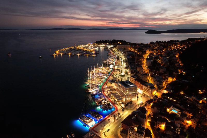 LUKSUZNI TURIZAM Superjahte ponovno stižu u Split