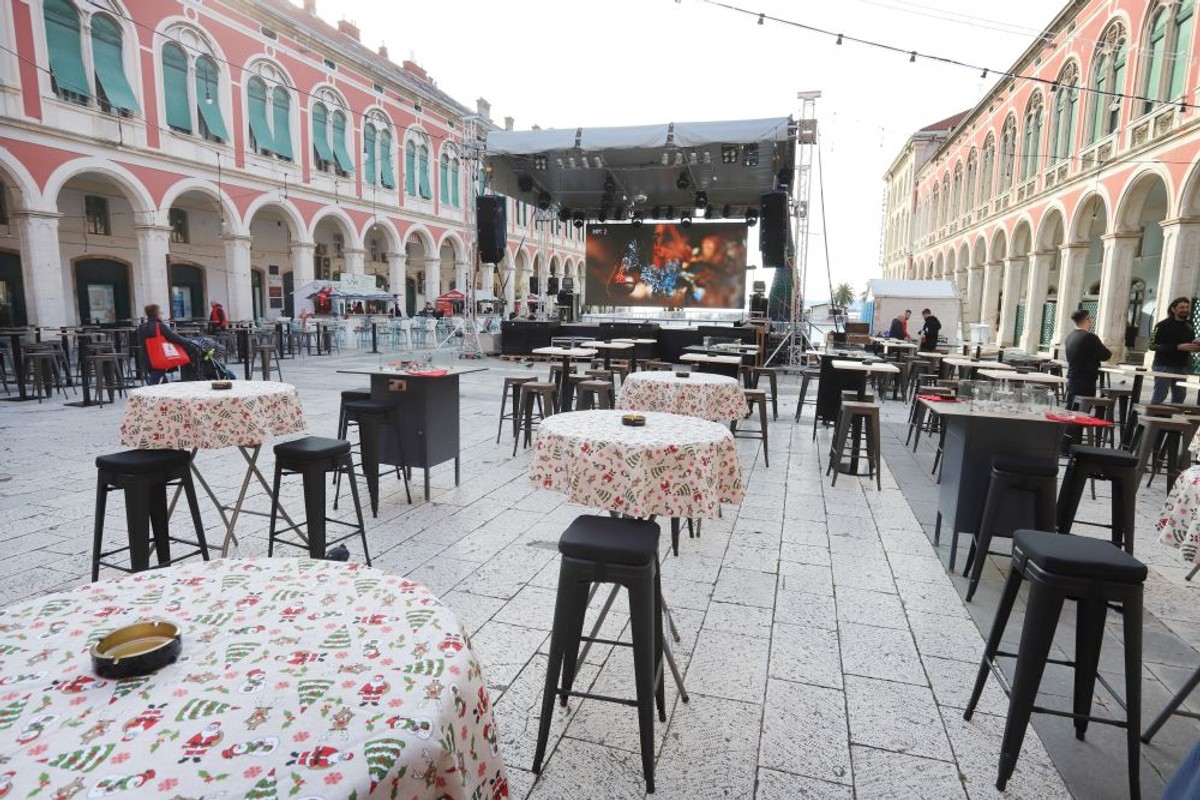 Advent na Prokurativama | foto: Veljko Martinović