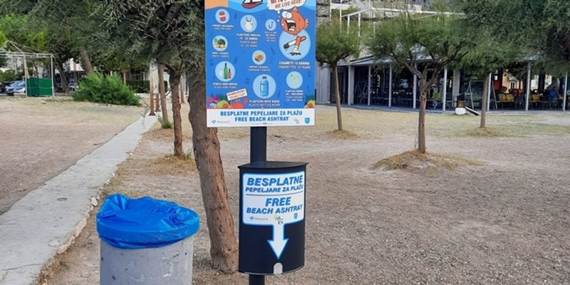 ZA PLAŽE BEZ OPUŠAKA Na omiškoj plaži dostupne besplatne pepeljare