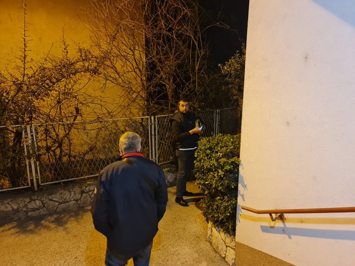 UŽAS U SPLITU Planuo stan, pronađeno mrtvo muško tijelo