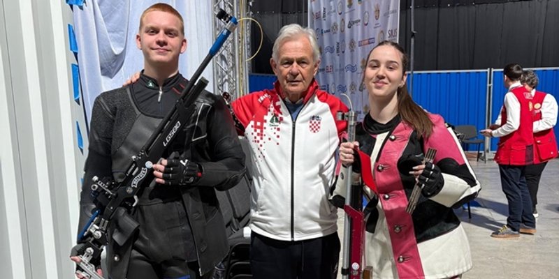 MEDALJE SE MNOŽE Toma Tadić i Senka Martinović osvojili srebro na Europskom prvenstvu za juniore u Burgasu