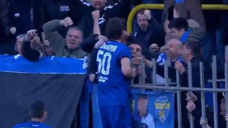 VIDEO: Bivši Hajdukov prvotimac zabio dva gola za Levski, a onda je uslijedio šok!