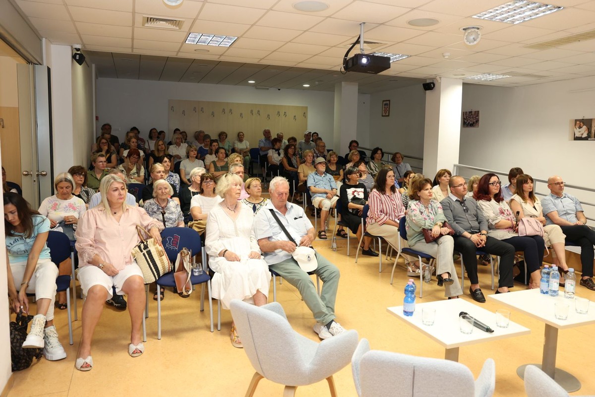Obitelji otvoreno progovorile o životu s demencijom: 'Primijetila sam da mi se suprug promijenio'